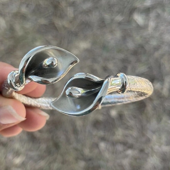 Vintage Tivvon Bracelet - Picture 3 of 11